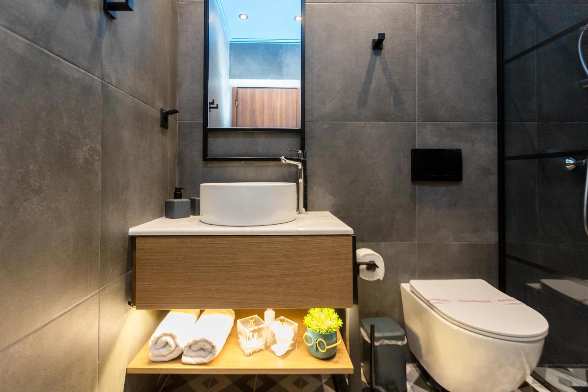 Valaoritou 3 Luxury Appartamento *