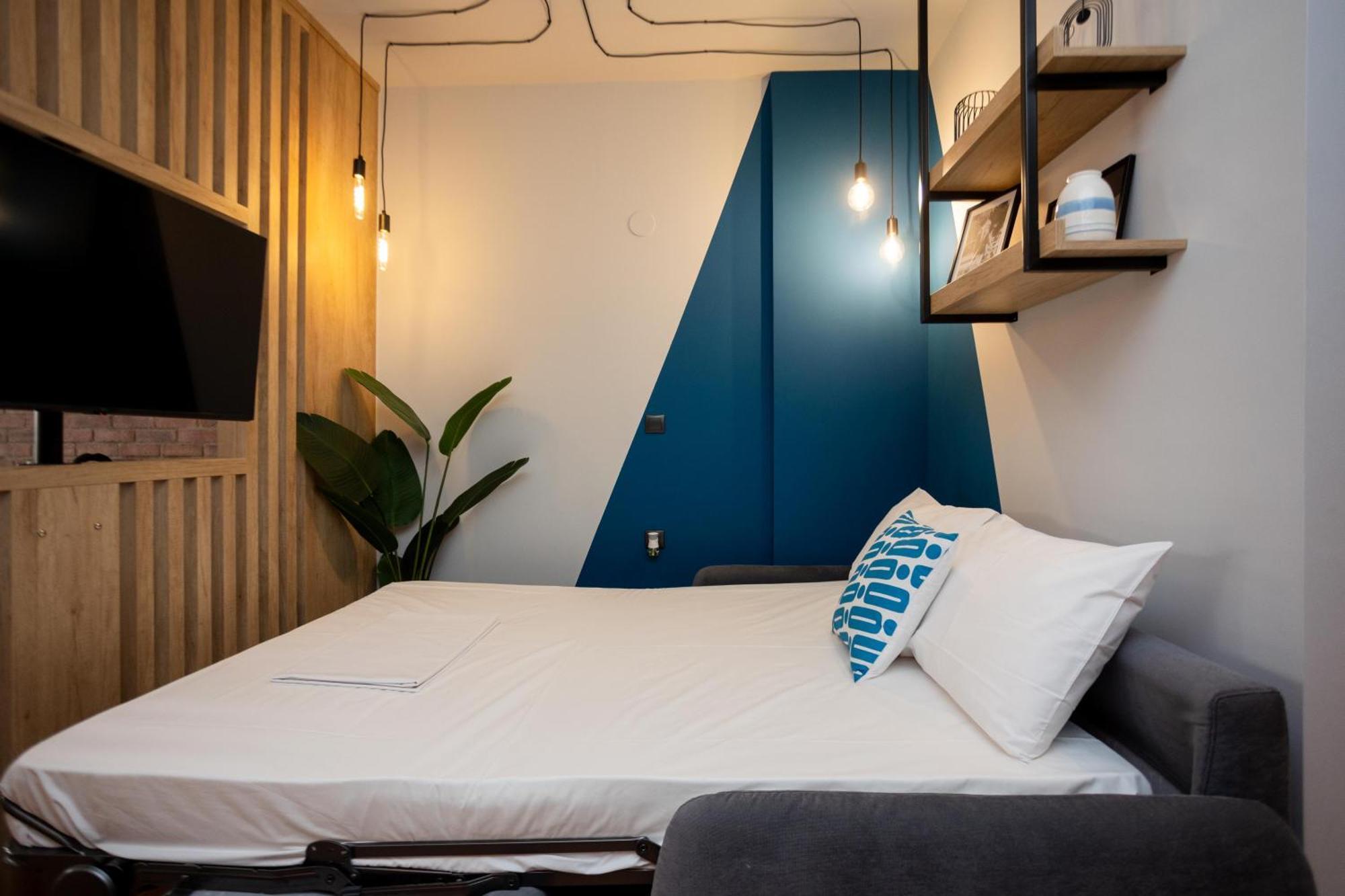 Apartment Valaoritou 3 Luxury